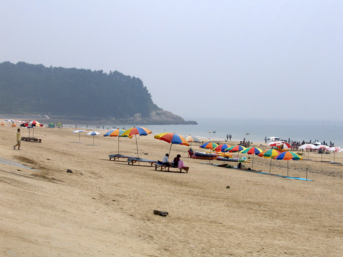 Daecheon Beach, Korea.jpg