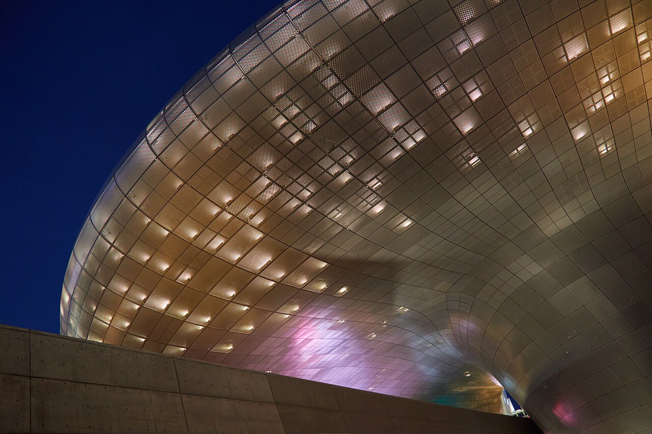 Dongdaemun Design Plaza - DDP2376.jpg